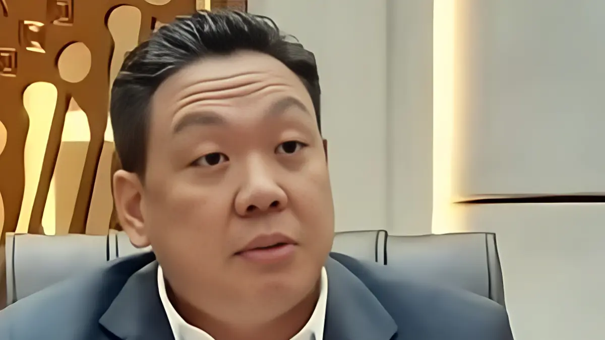 Wakil Ketua Komisi IX DPR RI, Charles Honoris meminta Kepala BGN lebih baik dalam jalankan program.