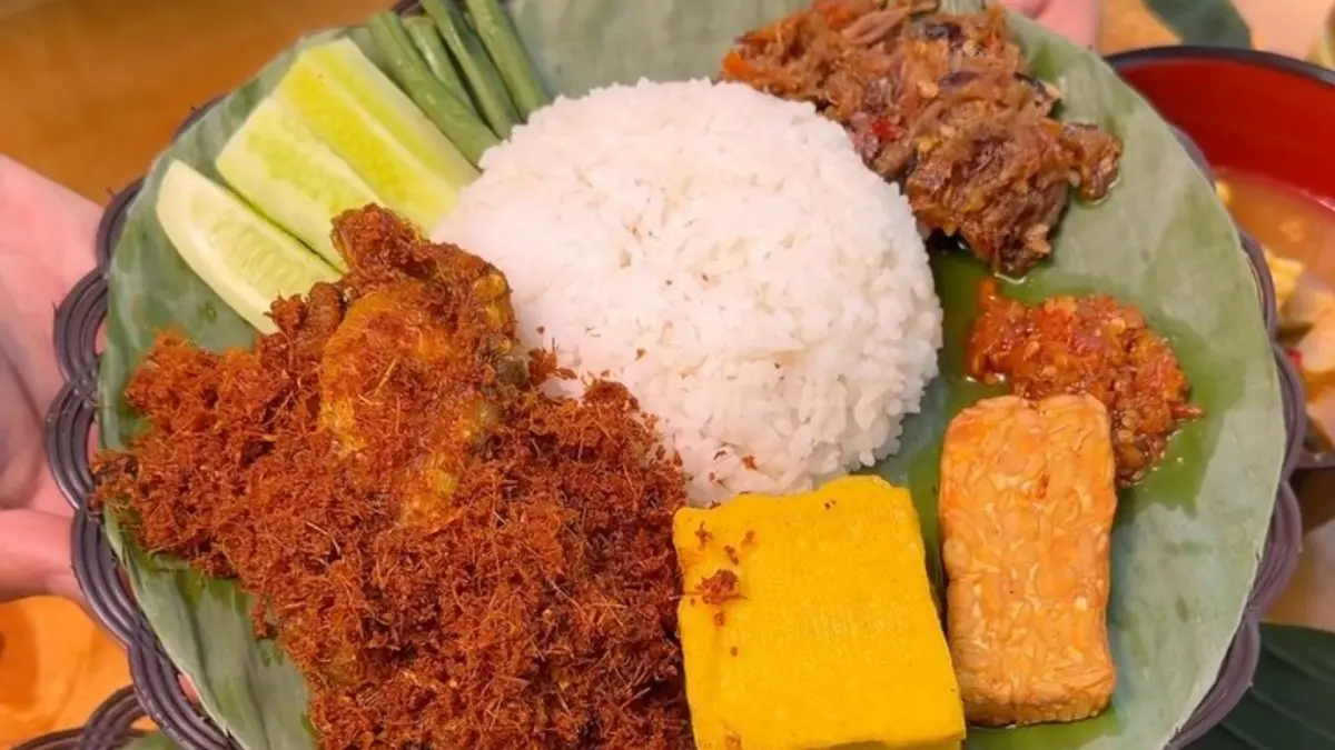 Kedai sambal Ibu Kribo Bogor yang letaknya hidden gem. Foto: Instagram