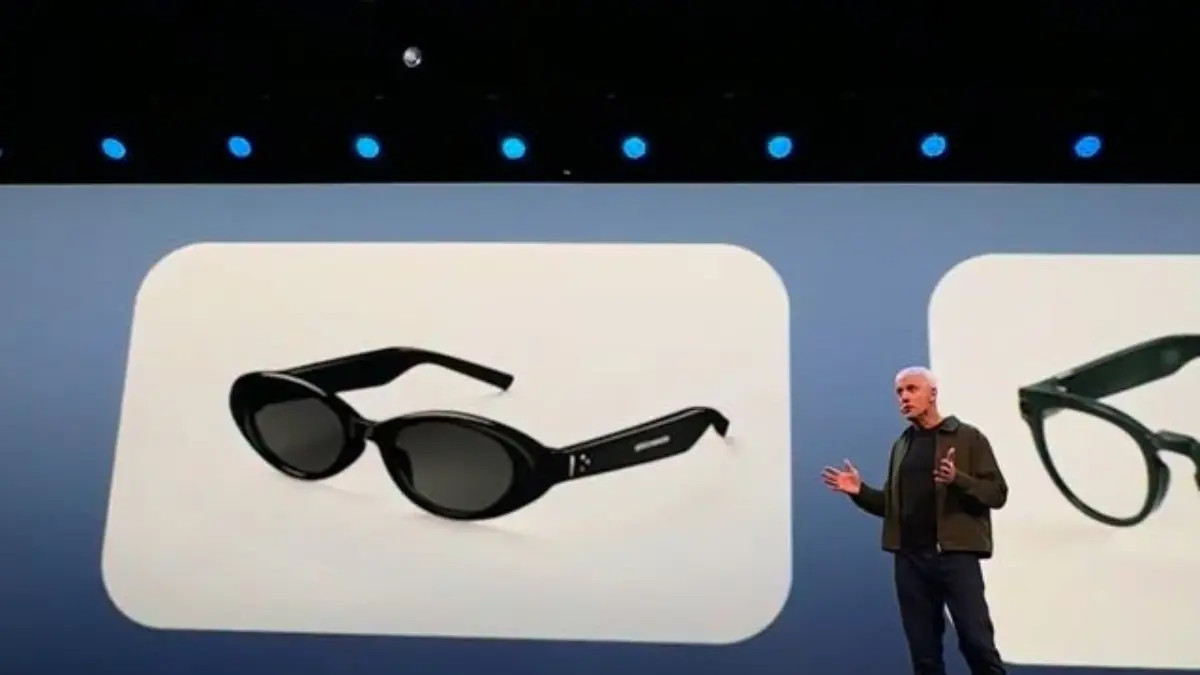 Pengenalan kacamata pintar yang bakal dirilis Samsung, bersama Gentle Monster dan Warby Parker. Foto: Instagram