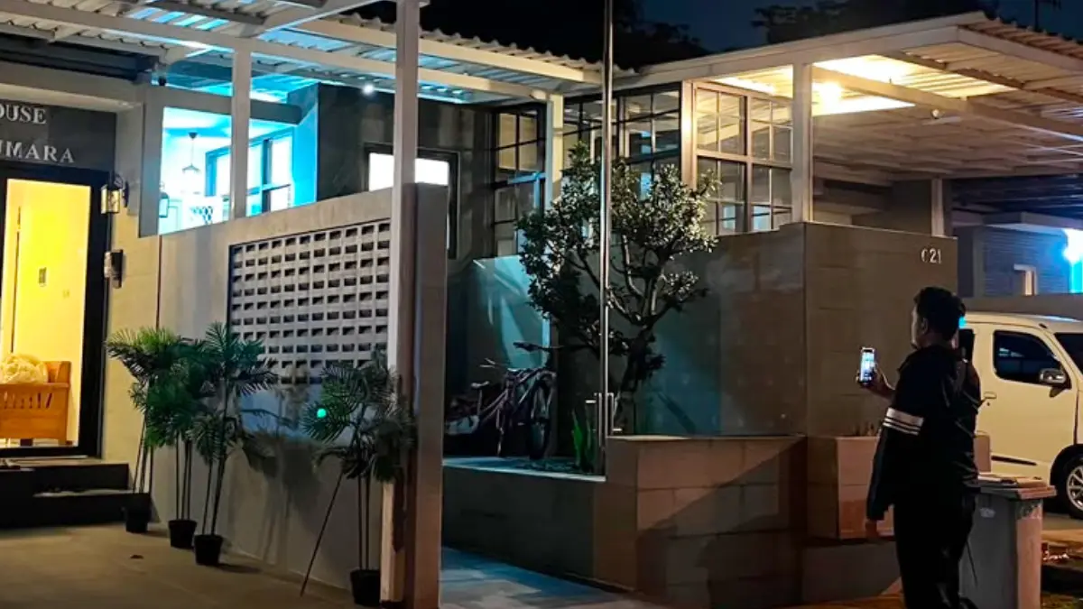 Rrumah tersangka kasus korupsi dugaan RSUD Bogor Utara di Perumahan Pakuan Hills, Kota Bogor.(Dzikry/Radar Bogor)
