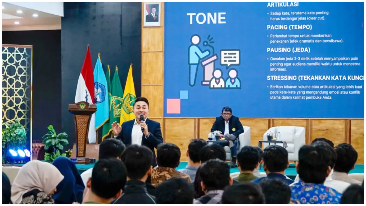 Seminar pentingnya soft skill dalam dunia kerja di Job Fair UIKA Bogor. (Foto : Aziz/Radar Bogor)