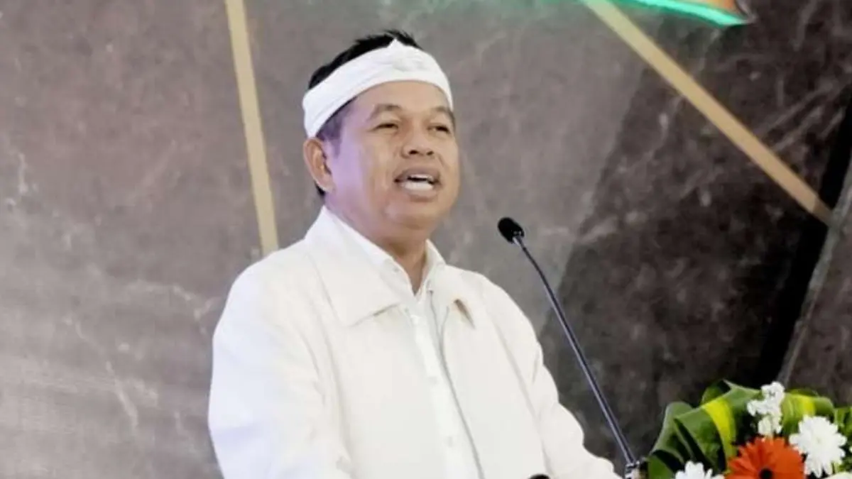 Gubernur Jawa Barat Dedi Mulyadi berupaya membenahi transportasi di Jawa Barat. (Dok. Pemprov Jawa Barat)