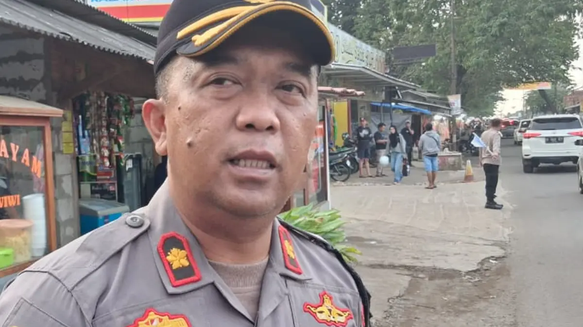 Kapolsek Jonggol, Kompol Hida Tjahjono saat menyampaikan keterangan. (Muhammad Ali/Radar Bogor)