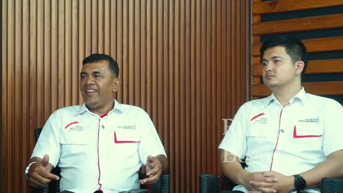 Ketua Festival Merah Putih (FMP) 2026, Syahril M. Said (tengah) memaparkan kelebihan tanam Alpukat. (Foto: Radar Bogor)