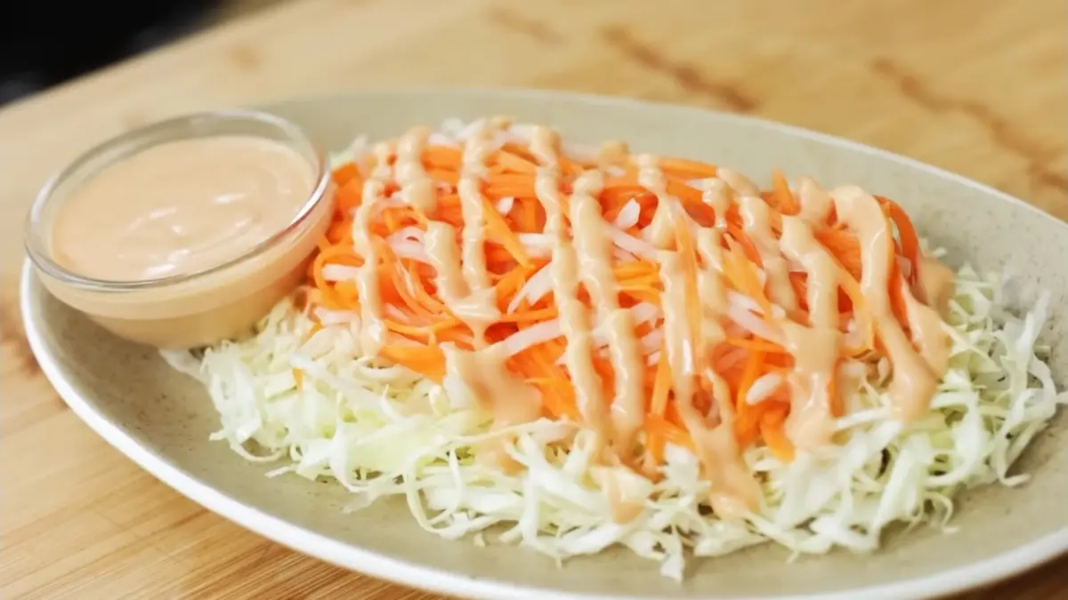 Resep Salad ala HokBen (YouTube Devina Hermawan)