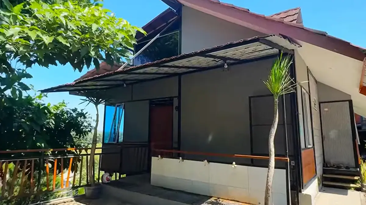 Staycation Yocia Village. (Foto: YouTube Delvi Yenty)