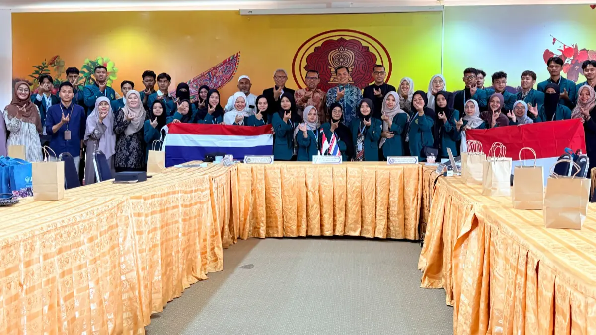 Mahasiswa Universitas Ibn Khaldun (UIKA) Bogor melaksanakan program Kuliah Kerja Nyata (KKN) Internasional Thailand 2026. (Dok. UIKA)