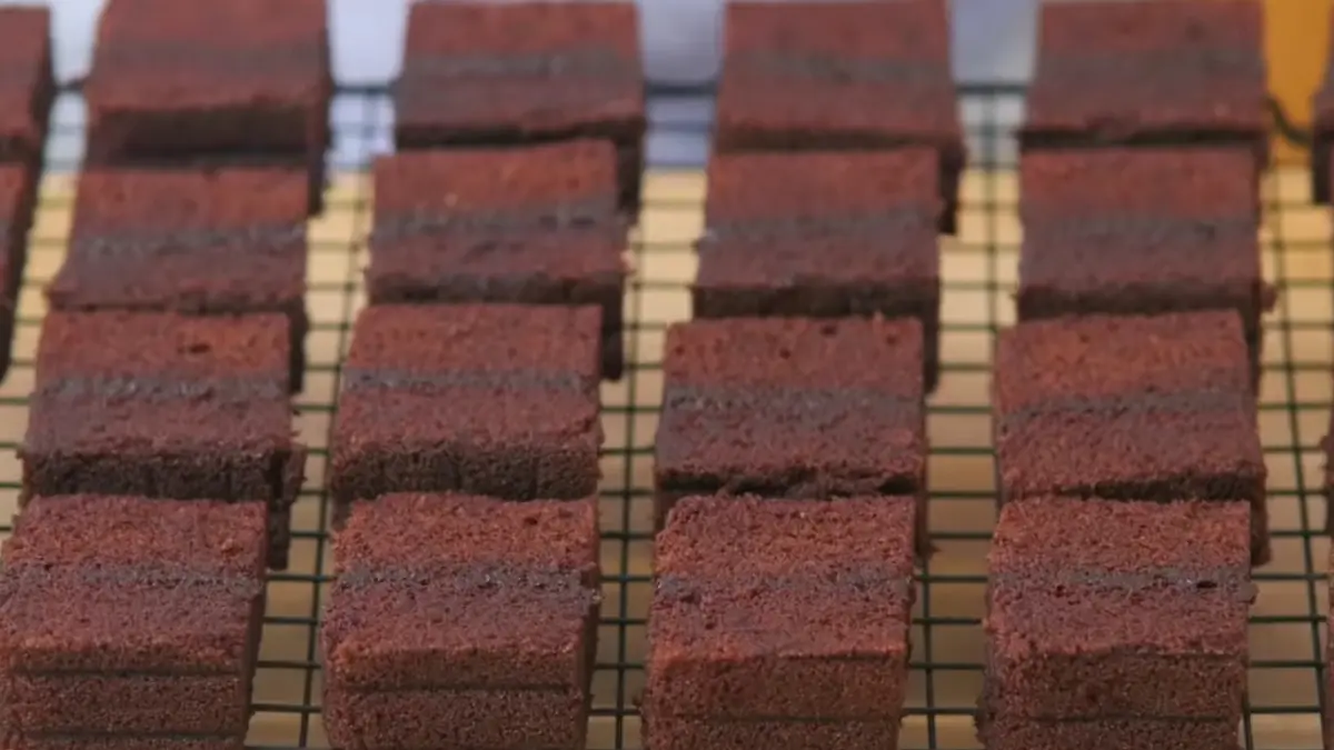 Brownies ketan hitam gluten free (Foto: YouTube Luvita Ho)