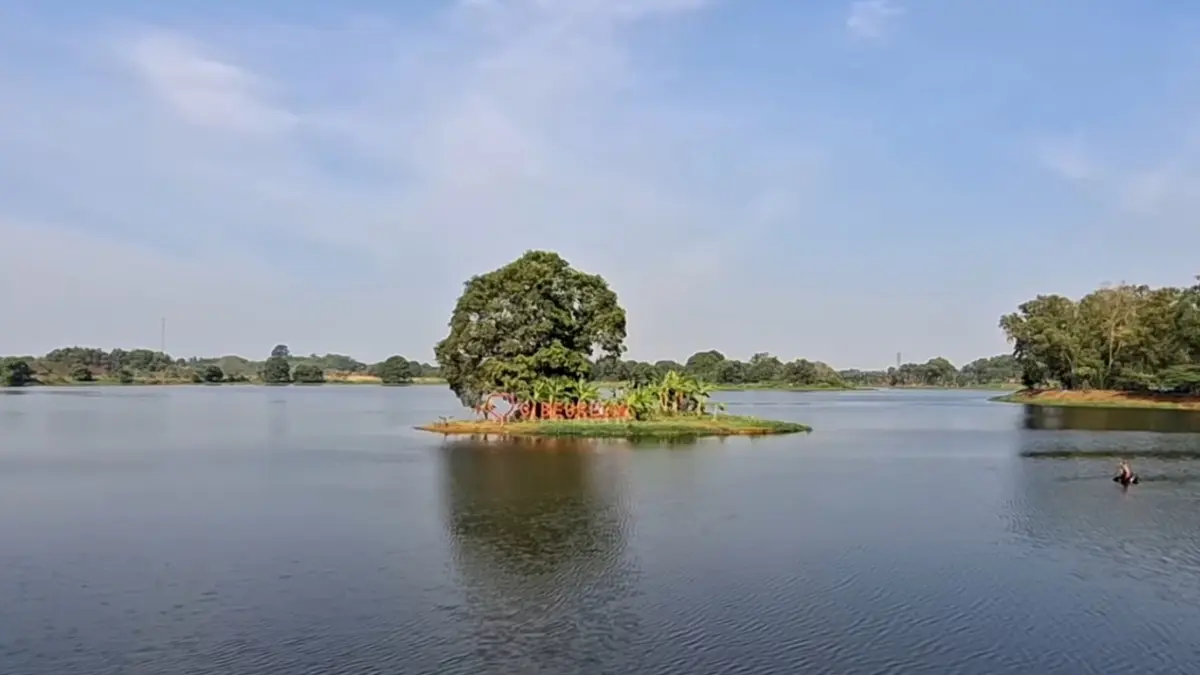 Danau Situ Cibeureum Bekasi