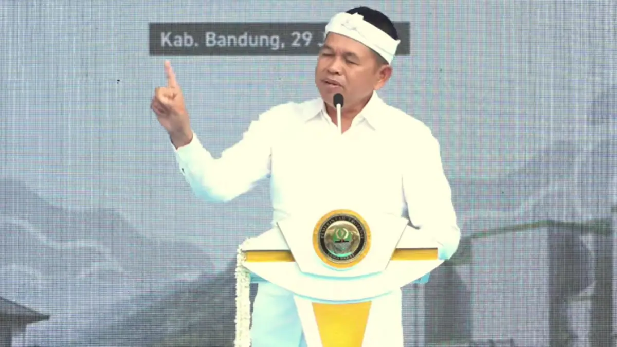 Gubernur Jawa Barat, Dedi Mulyadi paparkan soal kinerja BUMD.