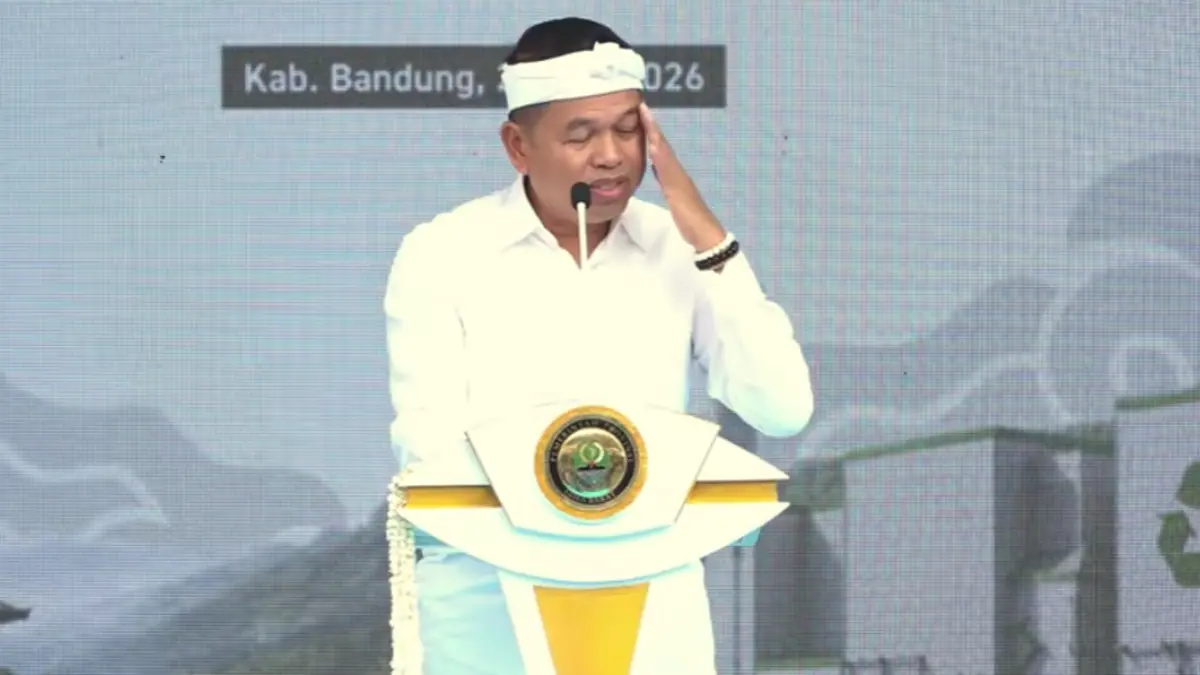 Gubernur Jawa Barat, Dedi Mulyadi saat menghadiri peletakan batu pertama PSEL Legok Nangka, Rabu 29 Juli 2026.