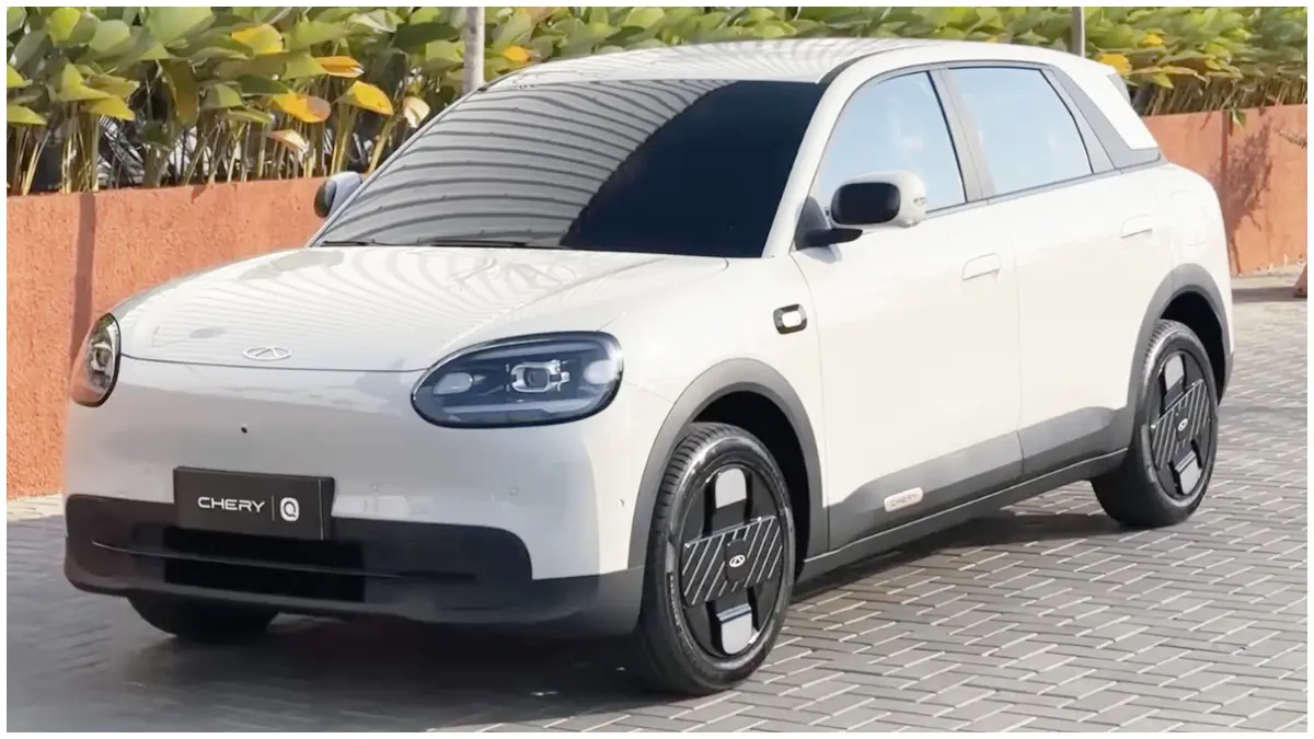 Tampilan Chery Q, mobil listrik paket lengkap pabrikan Chery. (Foto: Kanal YouTube AutonetMagz)