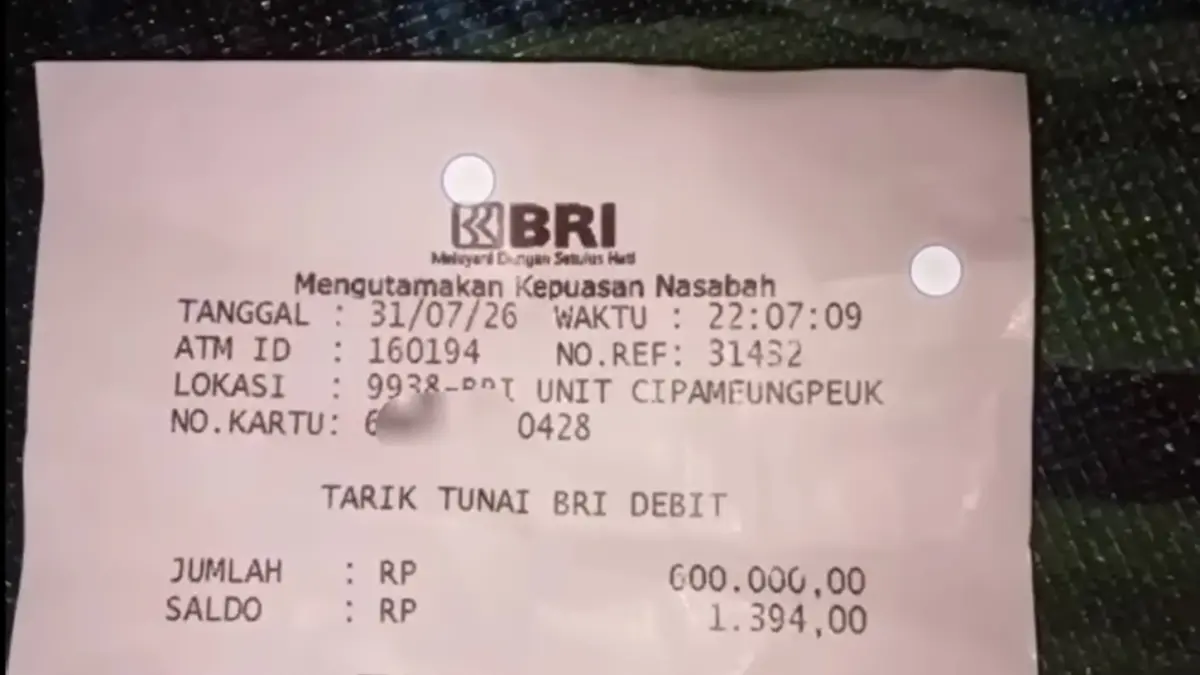 KPM menerima pencairan bansos PKH melalui KKS BRI sejak Jumat malam (Kanal Arfan Saputra Channel)