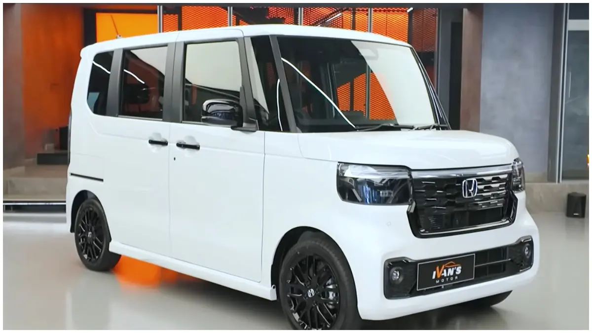Tampilan mobil mungil, Honda N-Box Custom 2026. (Foto: Kanal YouTube Fitra Eri)