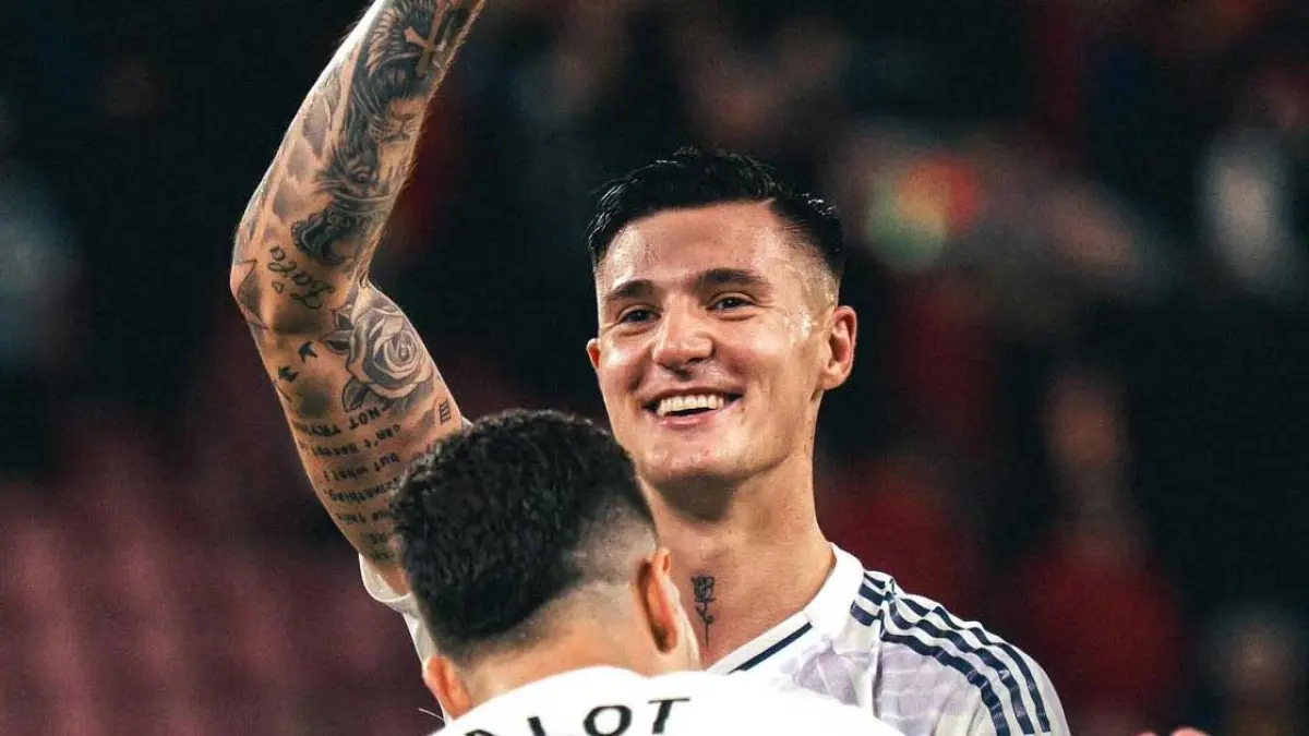 Benjamin Sesko diincar Bayern Munchen. (Instagram @benjaminsesko)