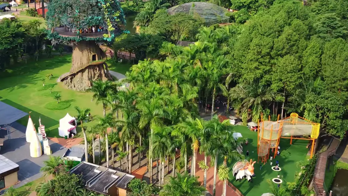 Wisata Enchanting Valley Puncak Bogor (YouTube Mlaku Mlaku Yuuk)
