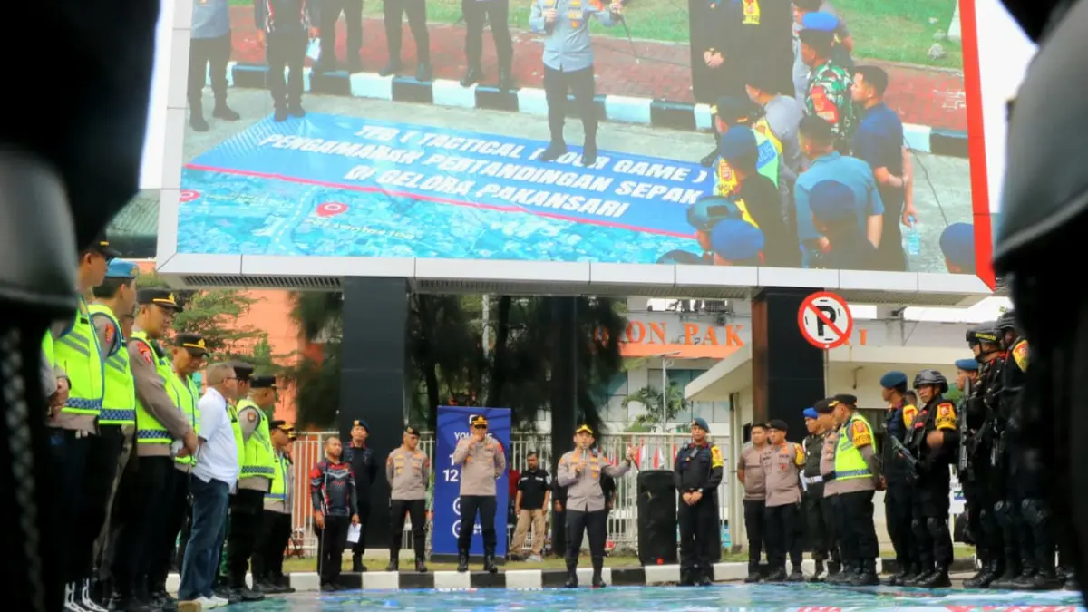 Polres Bogor melakukan rekayasa pengamanan pertandingan AFF 2026 di Area Gelora Stadion Pakansari, Cibinong, Kabupaten Bogor. (Hendi Novian /Radar Bogor)