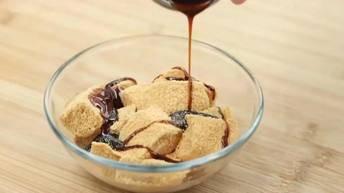 Warabi Mochi (YouTube Devina Hermawan)