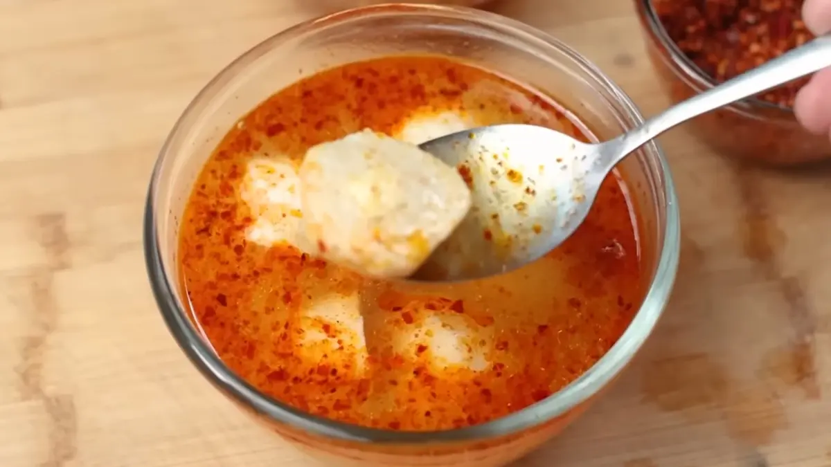 Bakso Ayam Isi Keju (YouTube Devina Hermawan)