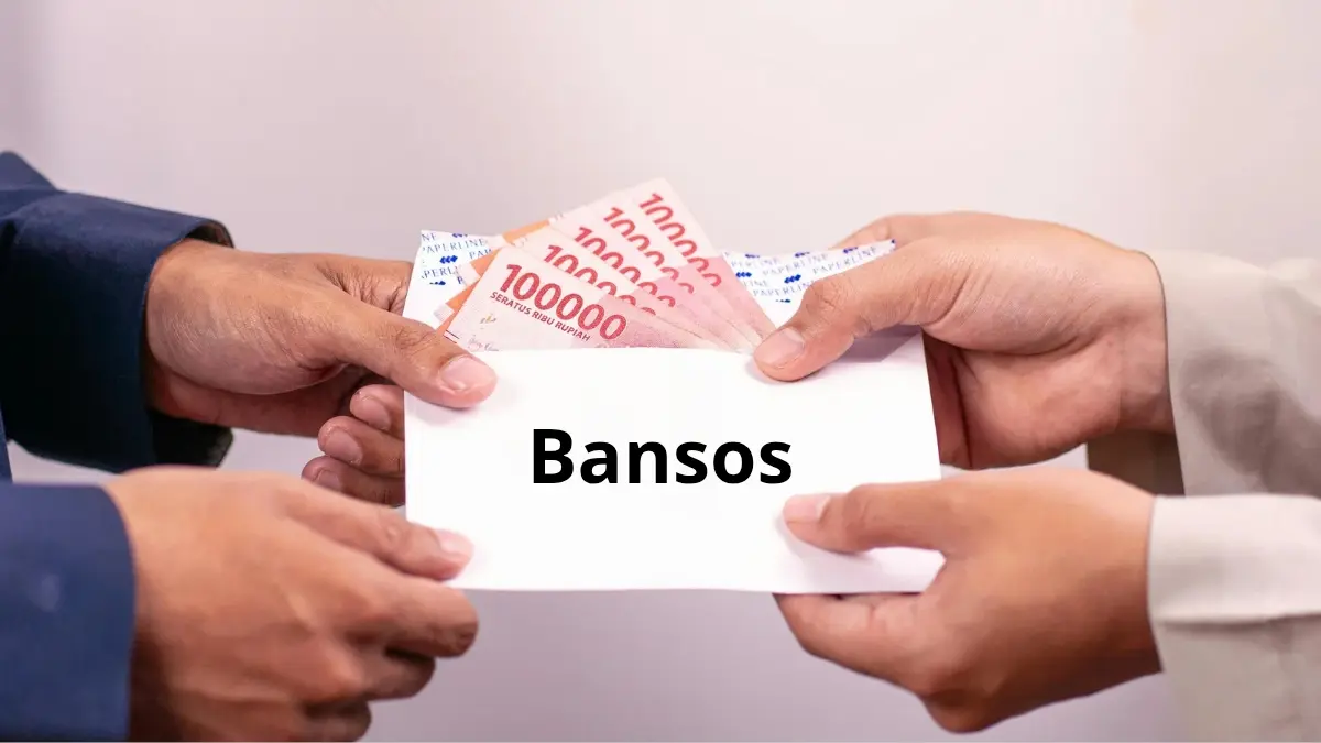 Ilustrasi uang pencairan bansos (Pexels/Defrino Massy)