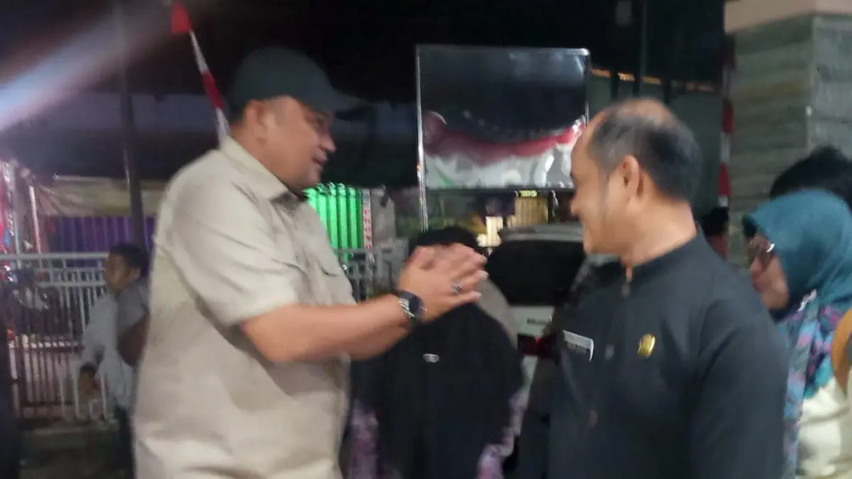 Bupati Bogor Rudy Susmanto saat mendatangi Puskesmas Dramaga, Kabupaten Bogor, Jumat, 7 Agustus 2026 dini hari. (Dok. Diskominfo Kabupaten Bogor)