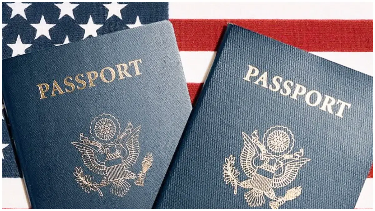 ilustrasi Passport USA. Pemerintah Amerika Serikat memberlakukan uang jaminan bagi visa 50 negara.