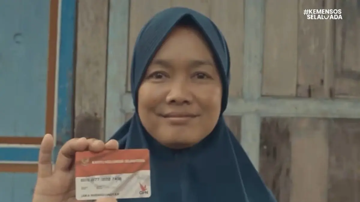 Ilustrasi penerima bansos tahap ketiga tahun 2026. (YouTube Kemensos RI)