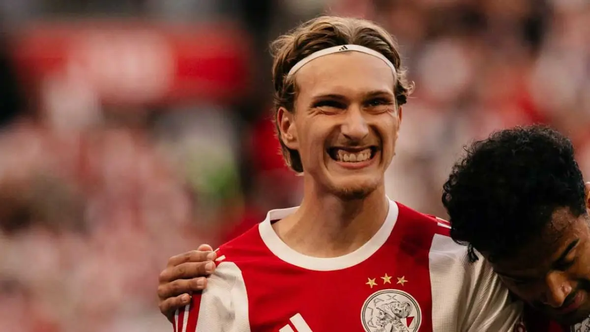 Skor akhir Ajax vs Shelborune 3-1 kualifikasi Confrence League. (Facebook Ajax Amsterdam)