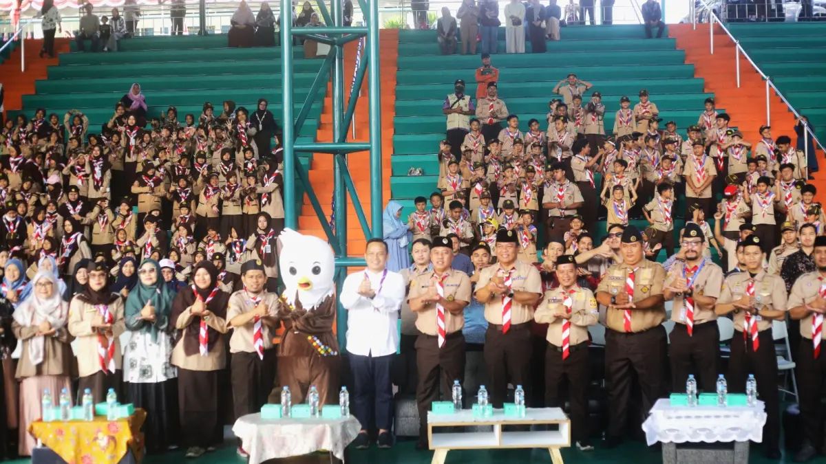 Pembukaan Festival and Open Competition of Scout (FOCUS) 8.0 Tahun 2026 di kompleks SMAIT Ummul Quro. (Fikri/Radar Bogor)