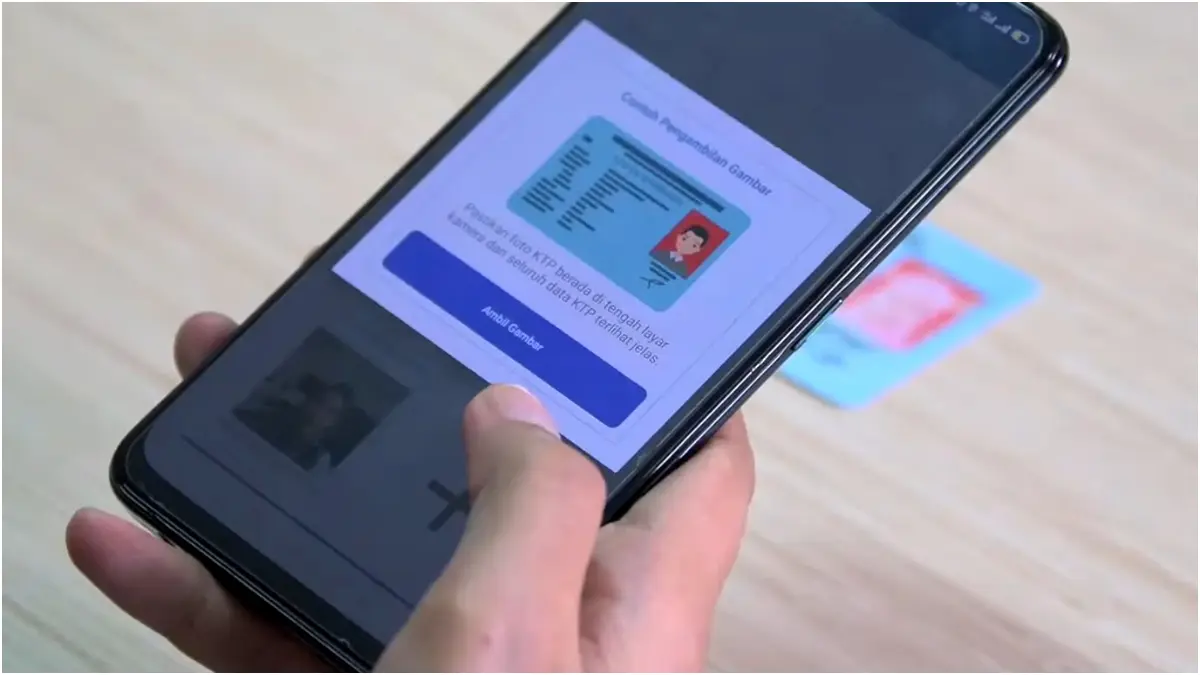 Pendaftaran bansos gunakan data KTP (YouTube Pusdatin Kesos)