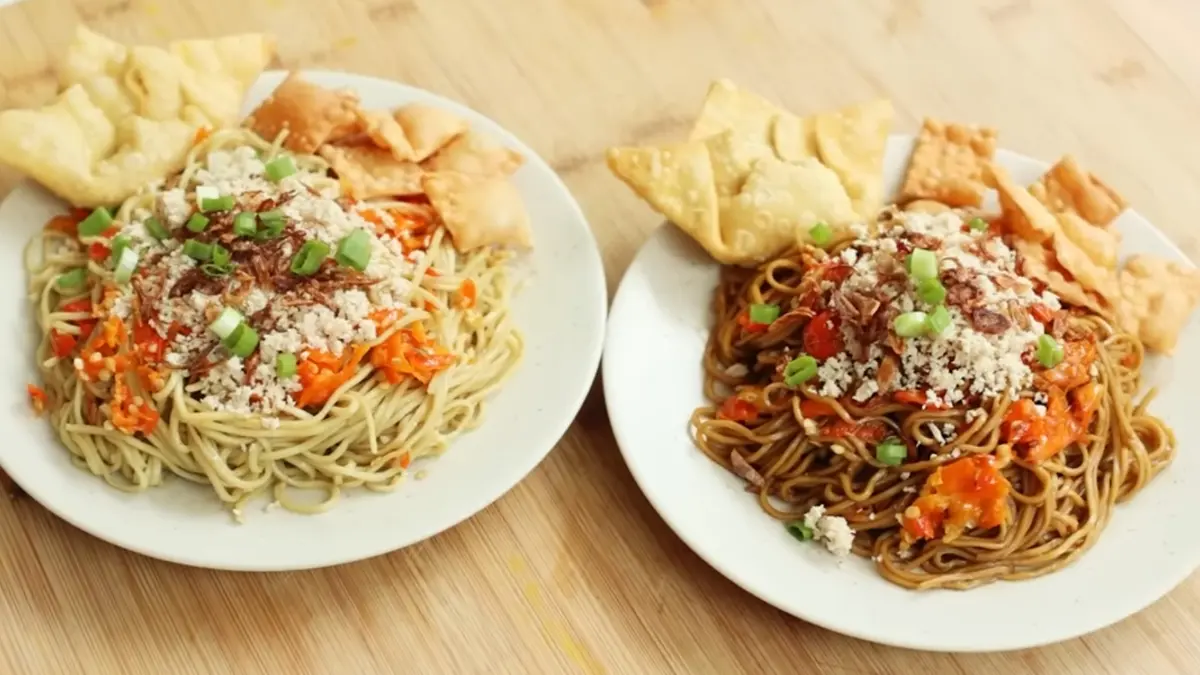 Resep mi pedas Mie Gacoan homemade (YouTube Devina Hermawan)