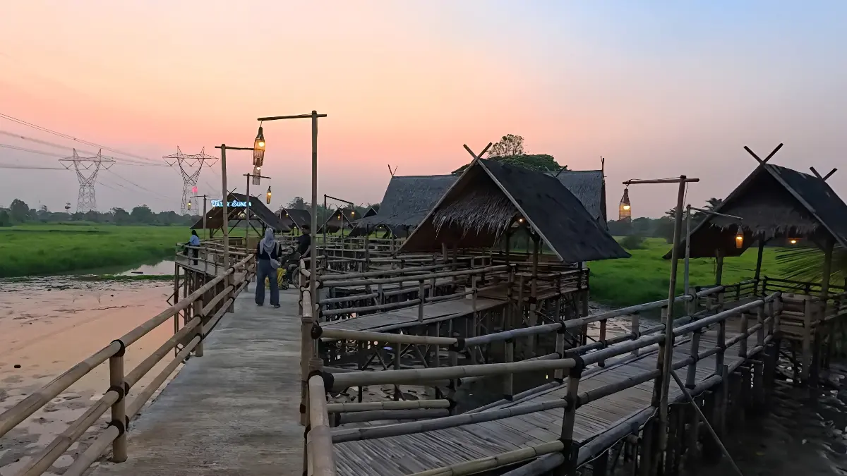 Tatar Sunda Legok Tangerang (YouTube Mlaku Mlaku Yuuk)