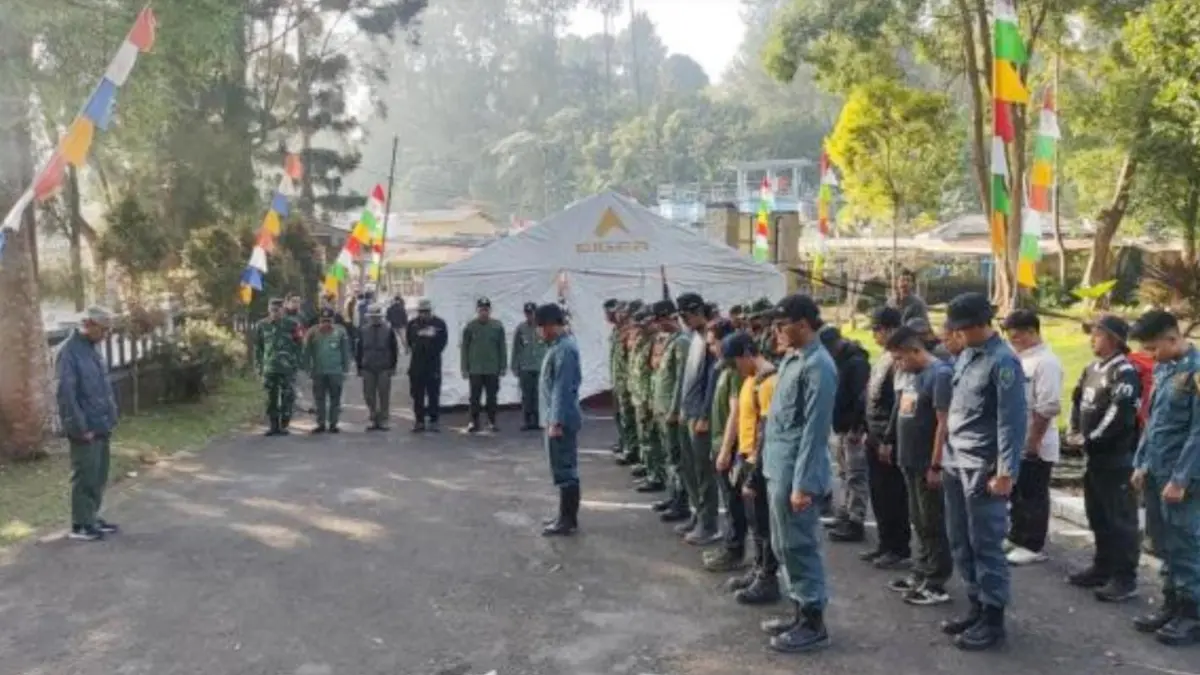 Balai Besar TNGGP mendirikan Posko Dankarhut untuk memperkuat logistik penanganan kebakaran Kawah Wadon Taman Nasional Gunung Gede Pangrango, Rabu, 12 Agustus 2026. (Dok. Balai Besar TNGGP)