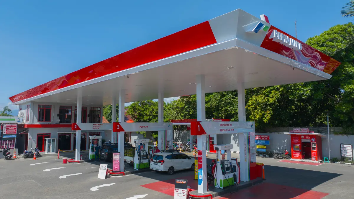 Ilustrasi. Pertalite dikabarkan akan kembali dibatasi untuk beberapa kategori. Foto: Pertamina