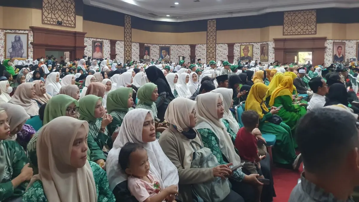 Kegiatan Milad Mathlaul Anwar ke 110 di Aula Tegar Beriman, Cibinong, Bogor. Foto : Billy/Radar Bogor.