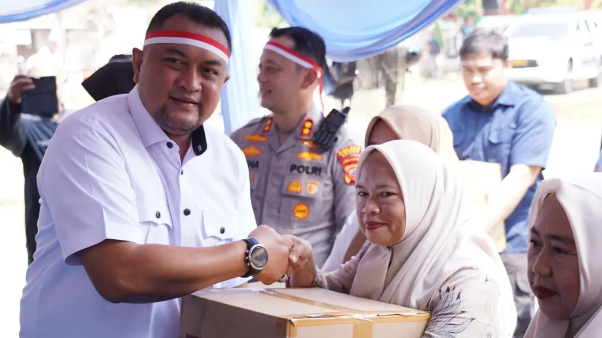 Bupati Rudy Susmanto hadiri peresmian Jembatan TNI-Polri dan Sumber Air Bersih oleh Presiden Prabowo secara virtual di Jembatan Merah Putih Presisi, Kamis (13/8/2026). (Diskominfo)