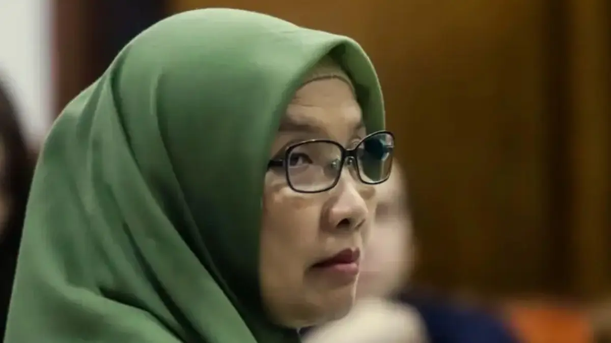 Hadir Indah Utami sebagai saksi yang dihadirkan pihak tergugat dalam kasus Java Fortis di Pengadilan Negeri Surabaya, Rabu 12 Agustus 2026.  (Foto: ALFIAN RIZAL/JAWA POS)