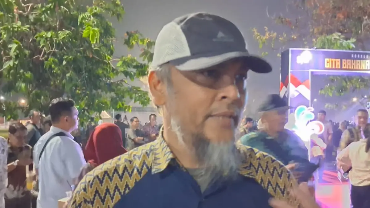 Kepala Dinas Lingkungan Hidup Kabupaten Bogor, Teuku Mulya saat menyampaikan keterangan. (Muhammad Ali/Radar Bogor)