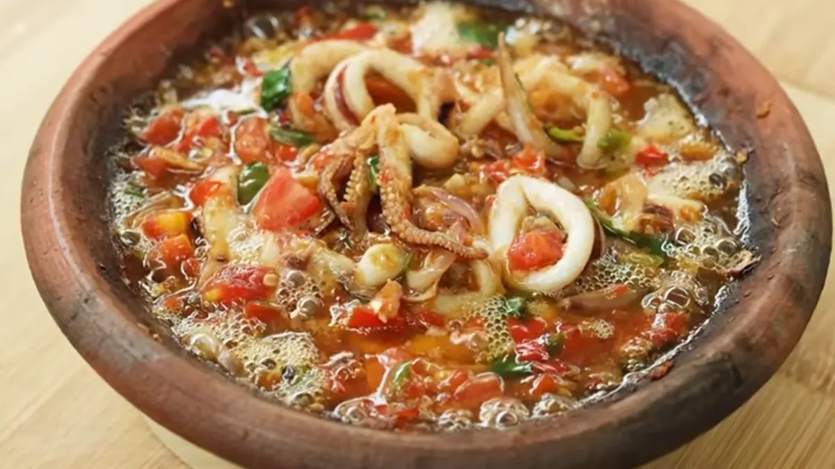 Resep cumi sambal bakar (YouTube Devina Hermawan)