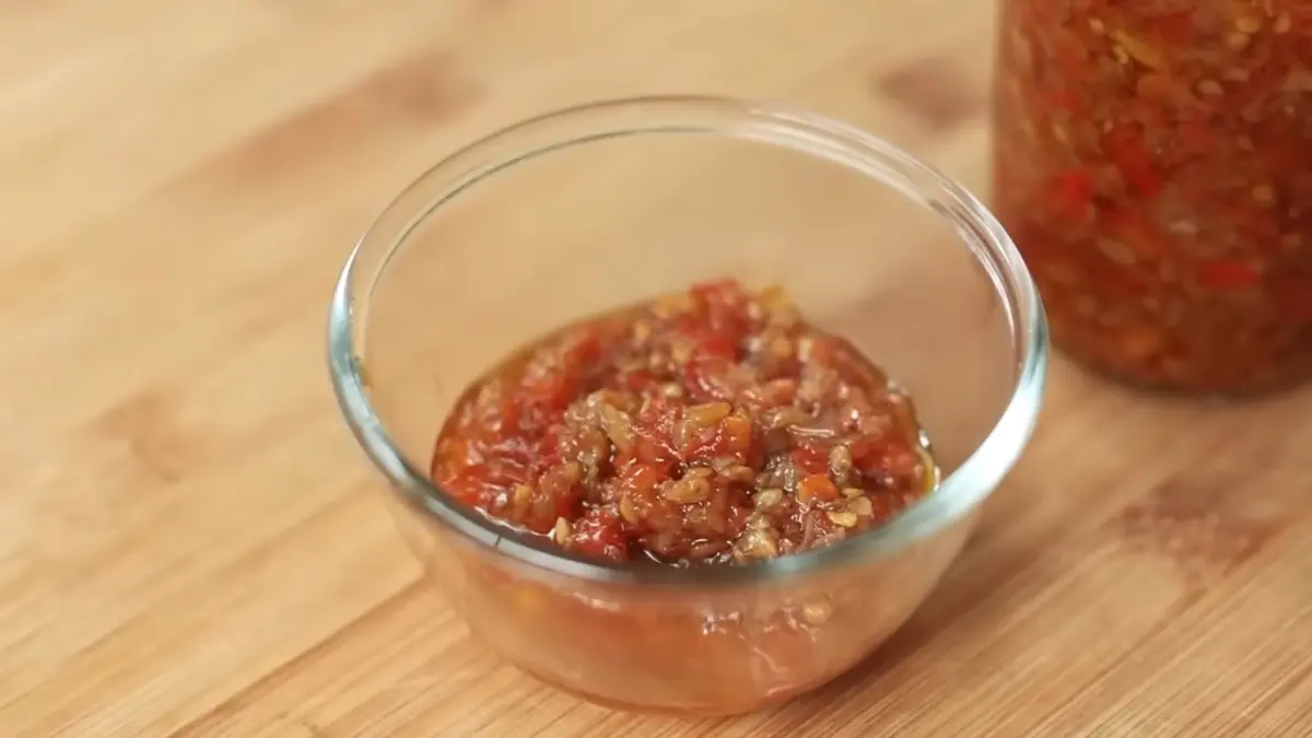 Resep Sambal Bawang (YouTube Devina Hermawan)