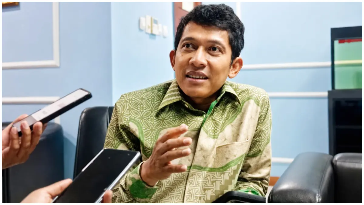 Wakil Ketua DPRD Kota Bogor, Zaenal Abidin, di Kantor DPRD Kota Bogor saat memberikan penjelasan terkait audensi dengan pedagang tanaman hias. (Foto: Fikri/Radar Bogor)