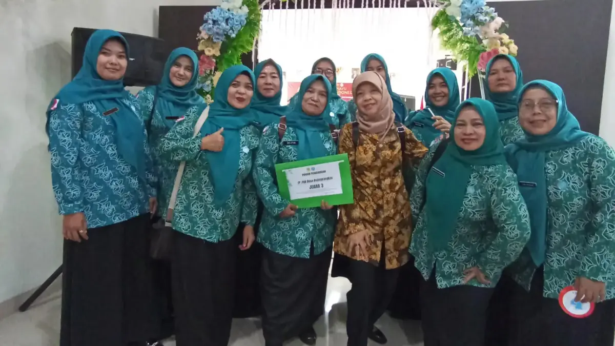 Desa Bojongrangkas borong HUT RI di Kecamatan Ciampea Bogor. Foto: Instagram