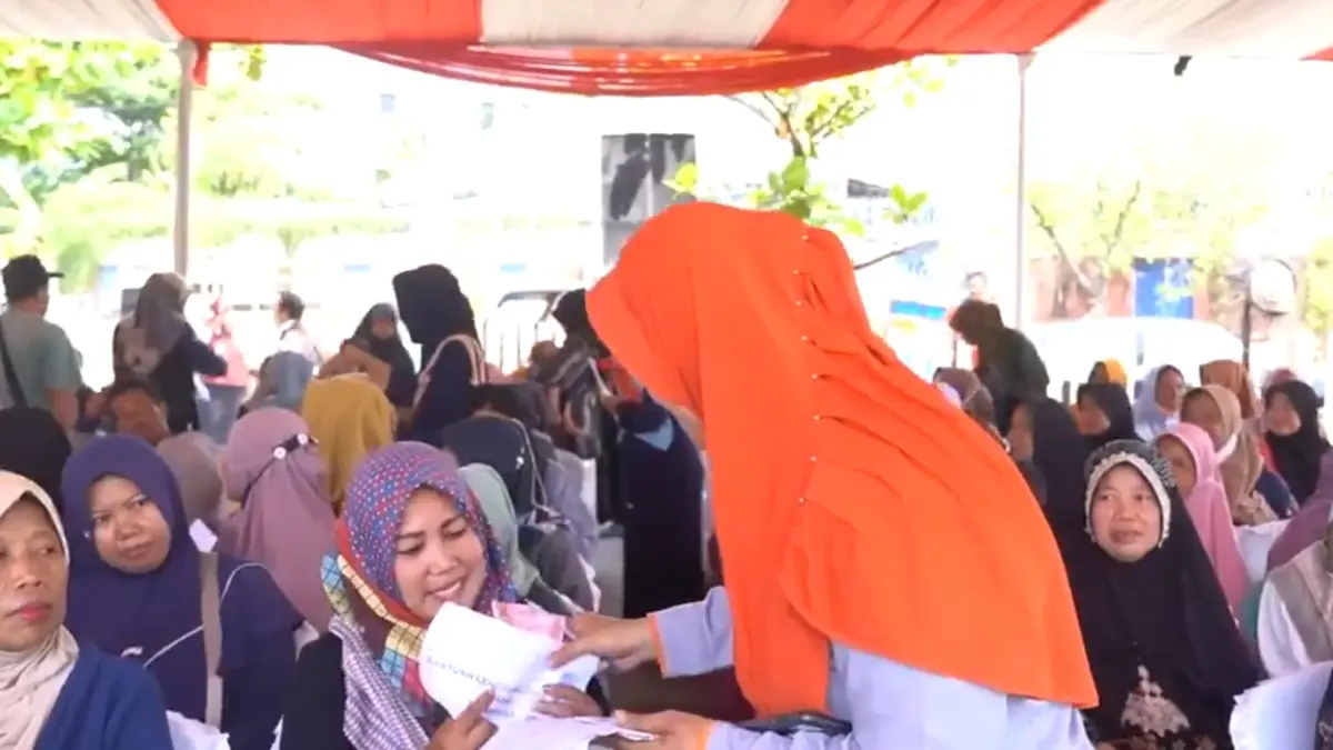 Ilustrasi penyaluran Bansos BLT Dana Desa (YouTube Pos Indonesia)