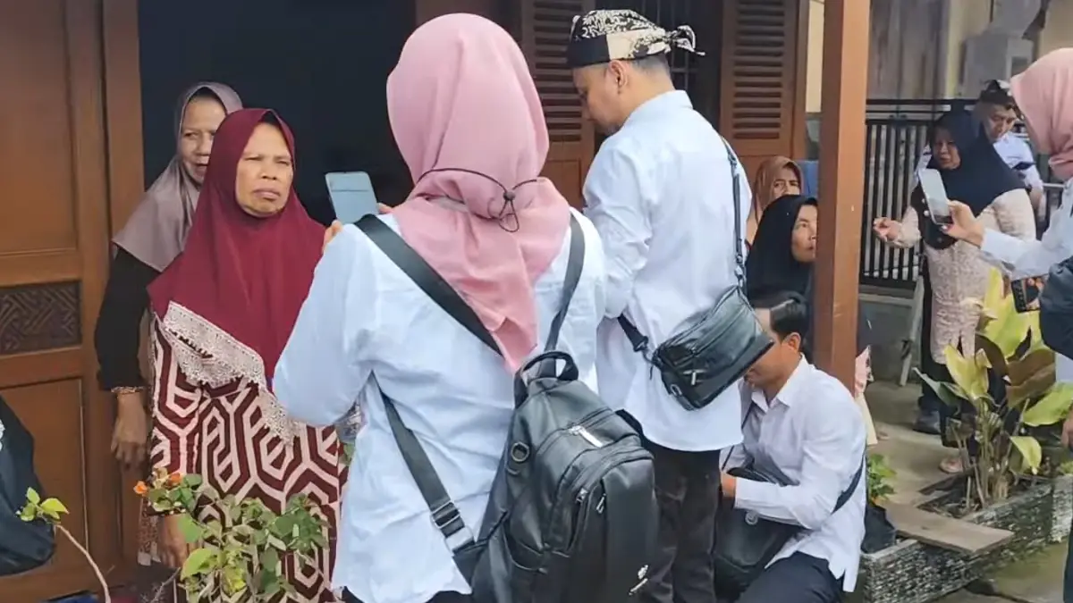 Kegiatan uji coba digitalisasi Bansos di Banyuwangi (YouTube Ach Haris Efendy)