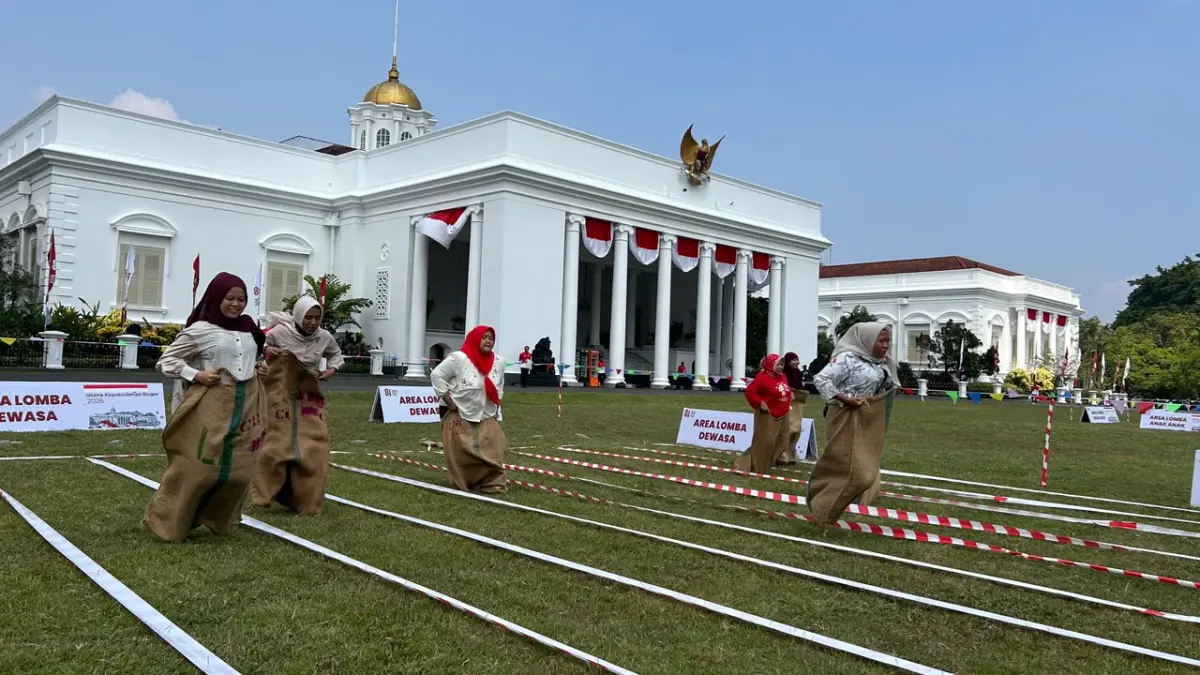 Keseruan Jamuan Rakyat di Istana Bogor. (Foto : Fauzan/Radar Bogor)