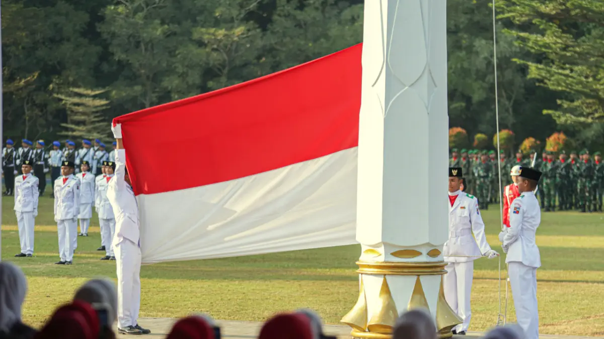 Paskibraka saat menjalankan tugasnya di lapangan Sempur Kota Bogor, Senin 17 Agustus 2026.  (Diskominfo)