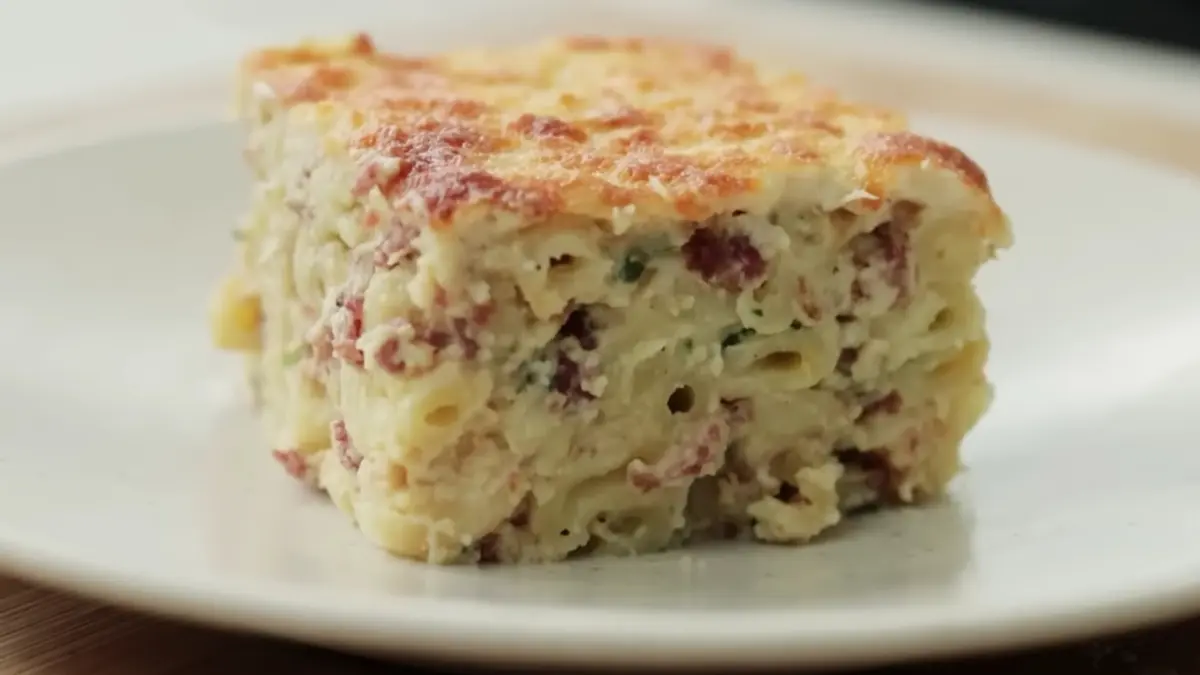Macaroni Schotel (YouTube Devina Hermawan)