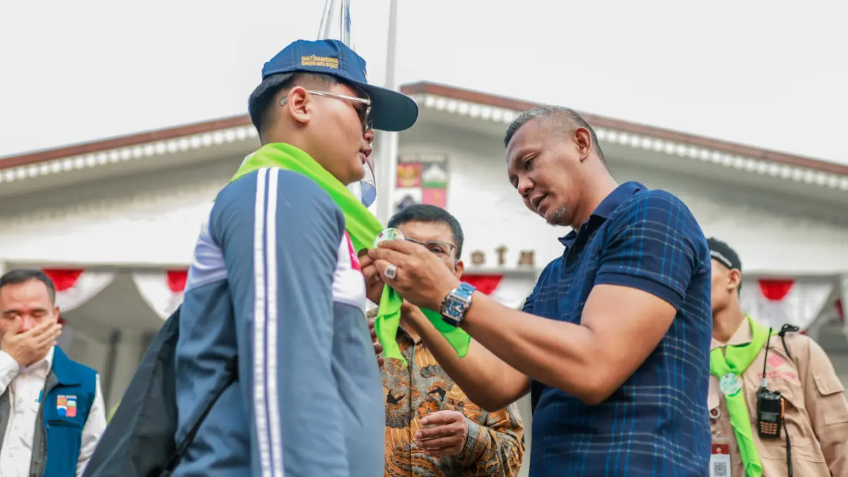 Wakil Wali Kota Bogor, Jenal Mutaqin bersama para siswa Insantama, Rabu 19 Agustus 2026.&nbsp;(Diskominfo)