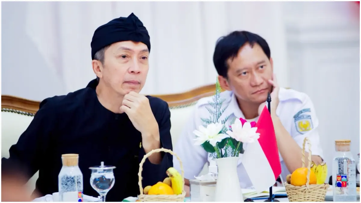 Pertemuan antara Direktur Utama PT KAI Persero Bobby Rasyidin bersama Wali Kota Bogor Dedie Rachim membahas revitalisasi Stasiun Bogor.