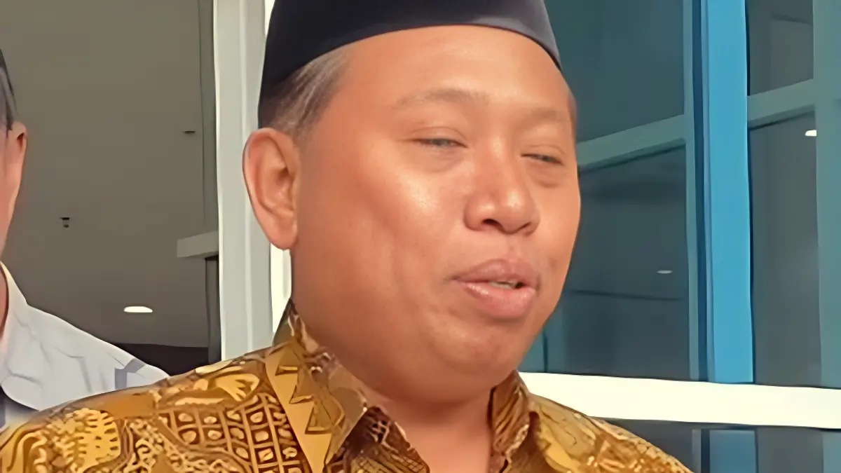 Rektor Unsoed, Akhmad Sodiq.